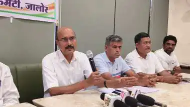 जालोर कांग्रेस ने सभापति चुनाव से पहले नवनिर्वाचित पार्षदों के घरों की सुरक्षा बढ़ाने की मांग की, पाराशर बोले- गुंडा प्रवृति के लोग मेरी भी कर रहे रैकी