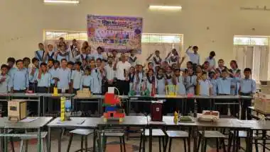तीखी स्कूल में लगा विज्ञान का मेला, नन्हे वैज्ञानिकों ने प्रस्तुत किए अनूठे प्रयोग और मॉडल