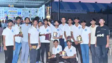 70 वीं जिला स्तरीय U-19 क्रिकेट प्रतियोगिता में तीर्थंकर महावीर स्कूल का शानदार प्रदर्शन