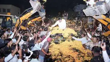 ईडब्ल्यूएस आरक्षण में पांच एकड़ जमीन की शर्त रखी है जो व्यवहारिक नहीं है क्योंकि गुड़गांव की जमीन की तुलना जालोर की जमीन से करेंगे तो काफी फर्क है - रविंद्रसिंह भाटी