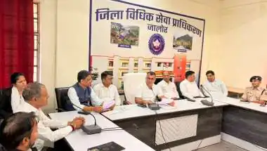 लोक अदालत में अधिक से अधिक प्रकरणों के निस्तारण में हर व्यक्ति दे अपना सहयोग-जिला न्यायाधीश