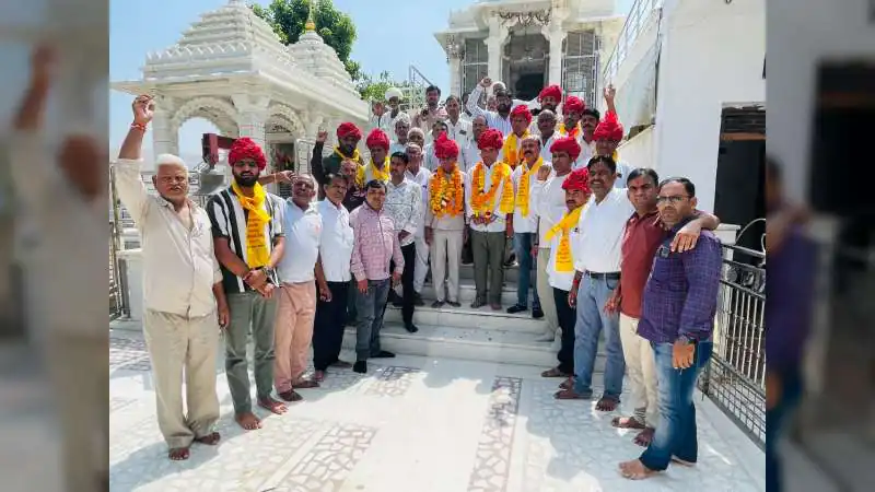 सभापति सहित नवनिर्वाचित माली समाज के पार्षदों का किया भव्य स्वागत-अभिनंदन