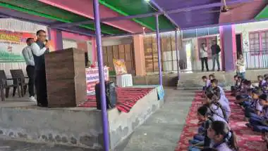 ट्रांसफॉर्मेटिव ट्यूसडे कार्यक्रम के तहत न्यायिक अधिकारियों ने विद्यार्थियों को बताए कानूनी अधिकार