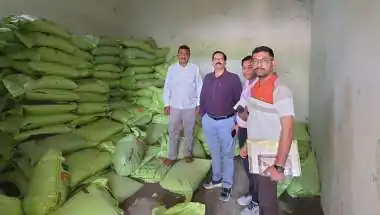 रबी सीजन में उर्वरक कालाबाजारी एवं जमाखोरी रोकने के लिए जिले में सघन निरीक्षण अभियान